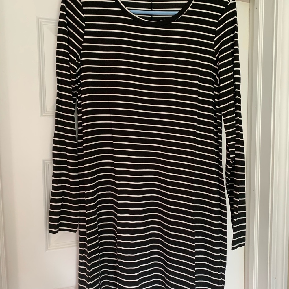 Gap long sleeve T-shirt dress